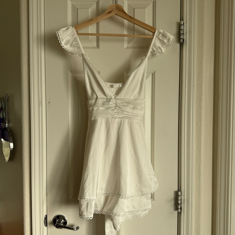 Altar'd State White V-Neck Romper | NWOT | Bridal, Bachelorette, Bride